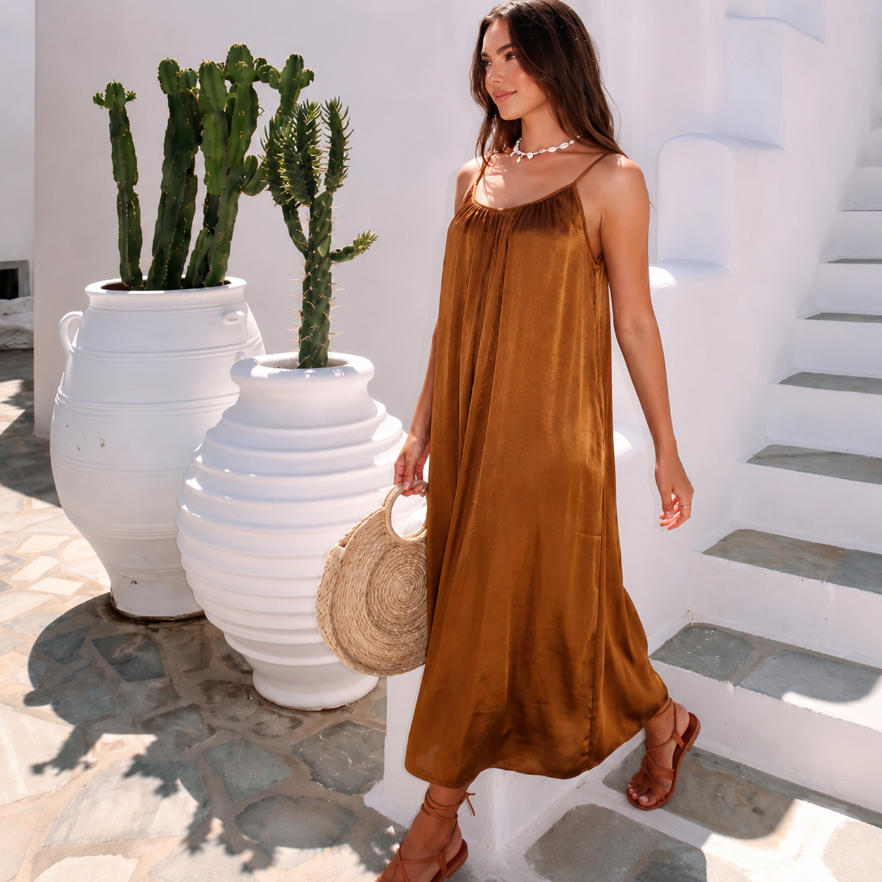 Robe Loréna – Robe longue fluide satinée